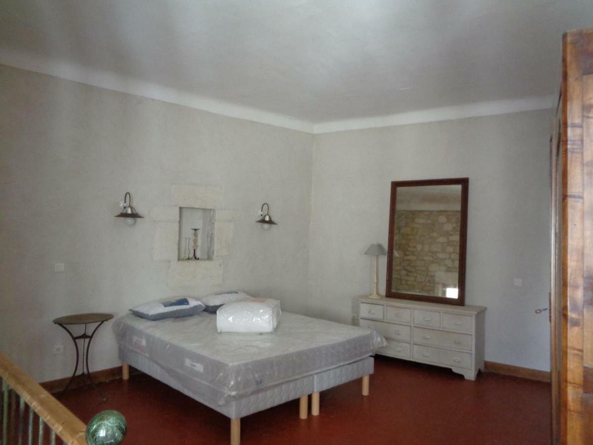 Apartamento Le Lapin Blanc Saint-Rémy-de-Provence Exterior foto