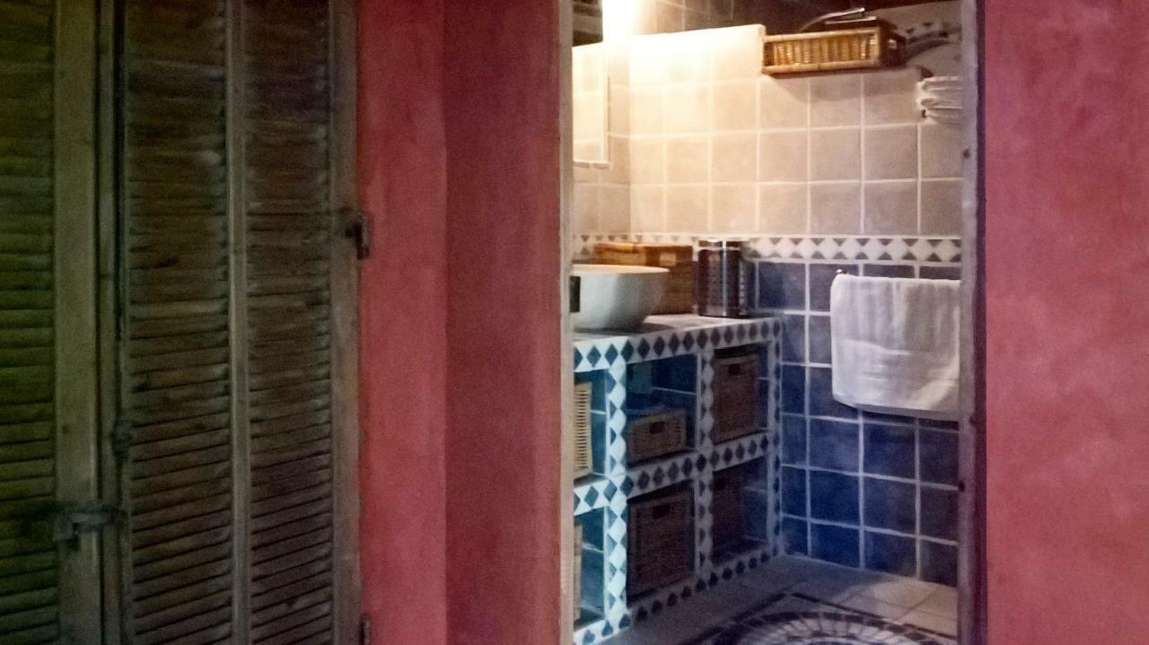 Apartamento Le Lapin Blanc Saint-Rémy-de-Provence Exterior foto